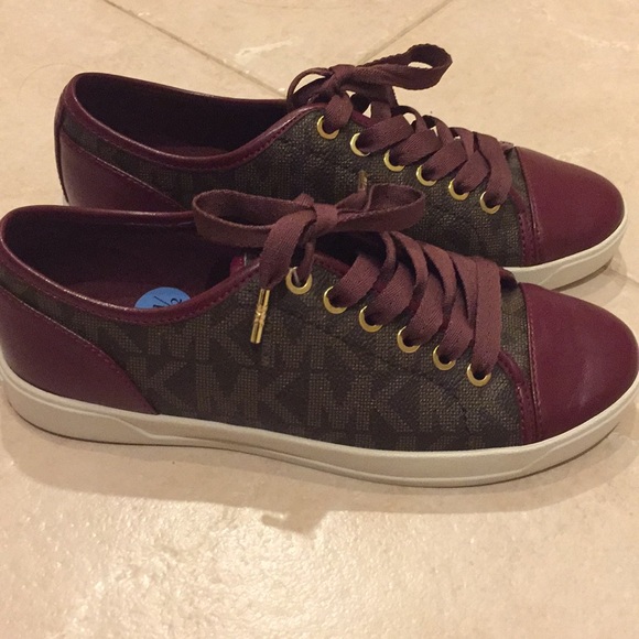 michael kors sneakers burgundy